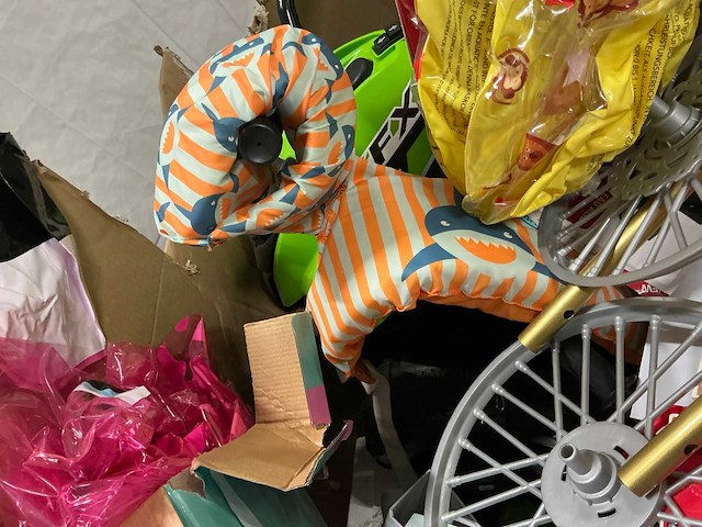 Pallet retourgoederen - afbeelding 6 van  8