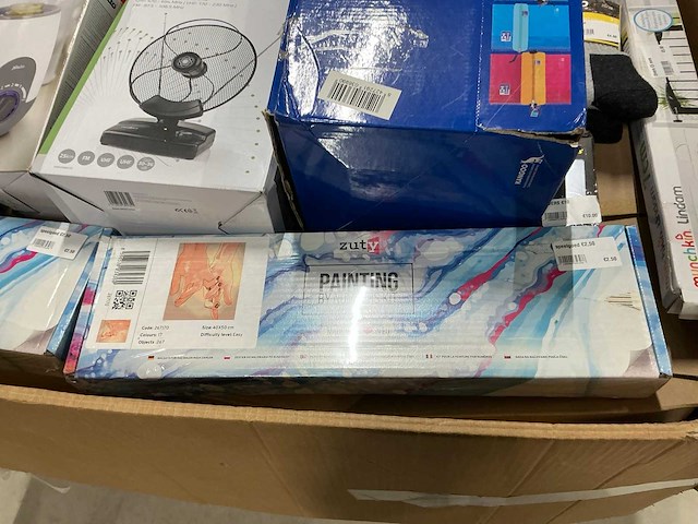 Pallet retourgoederen - afbeelding 2 van  9