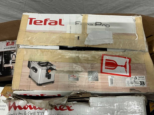Pallet retourgoederen - afbeelding 8 van  9
