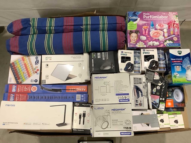 Pallet retourgoederen - afbeelding 1 van  9
