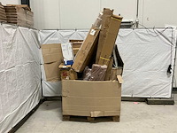 Pallet retourgoederen - afbeelding 1 van  9