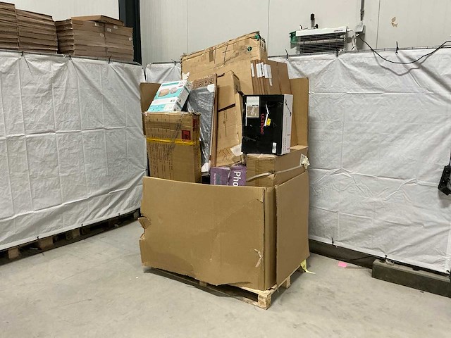 Pallet retourgoederen - afbeelding 2 van  7
