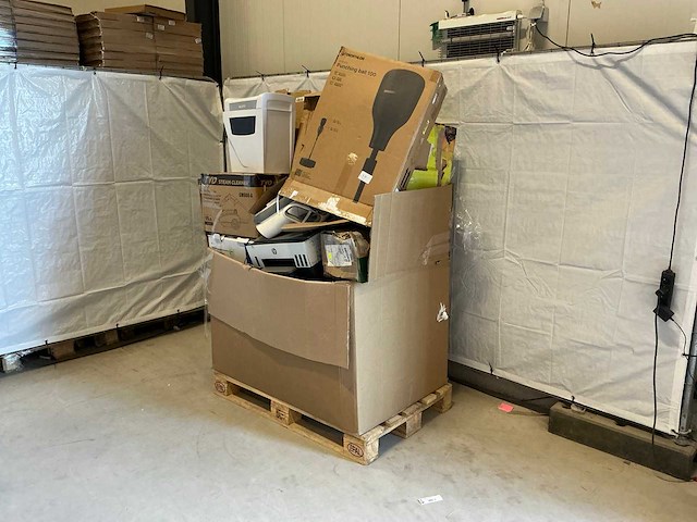 Pallet retourgoederen - afbeelding 2 van  7