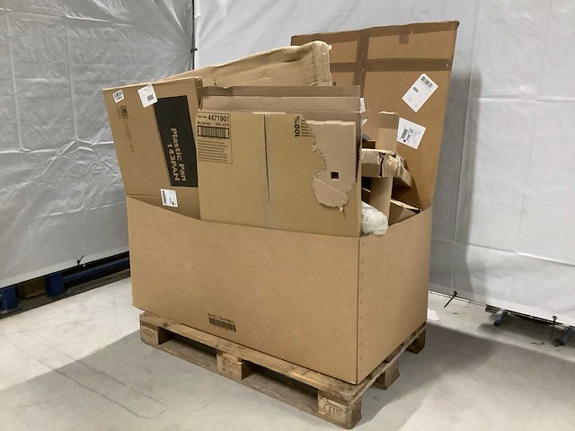 Pallet retourgoederen - afbeelding 1 van  7