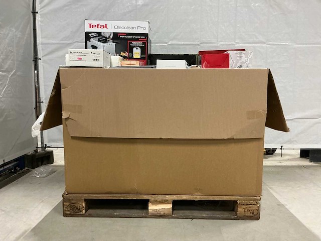 Pallet retourgoederen - afbeelding 2 van  12