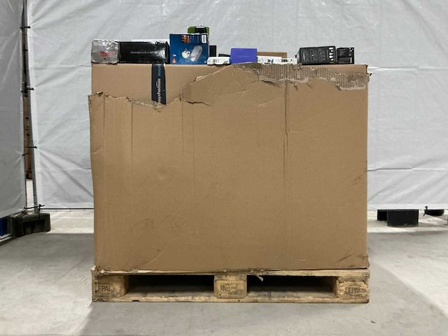 Pallet retourgoederen - afbeelding 2 van  11