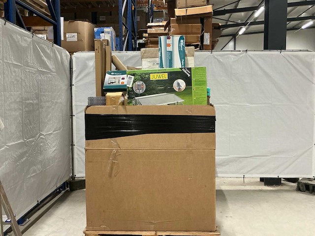 Pallet retourgoederen - afbeelding 6 van  7