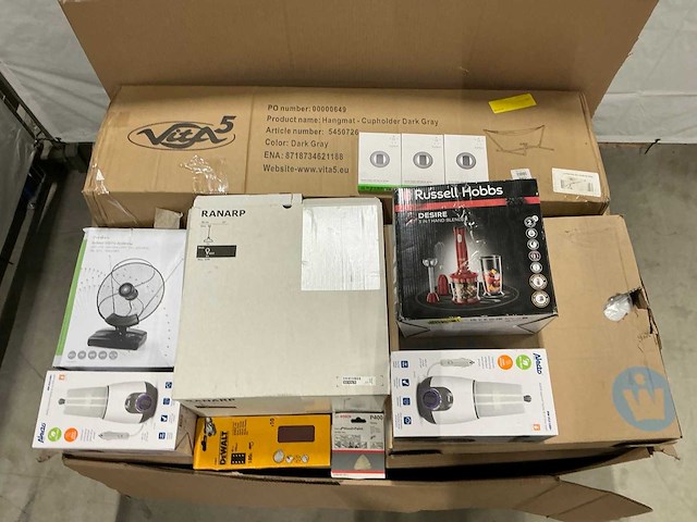 Pallet retourgoederen - afbeelding 1 van  7