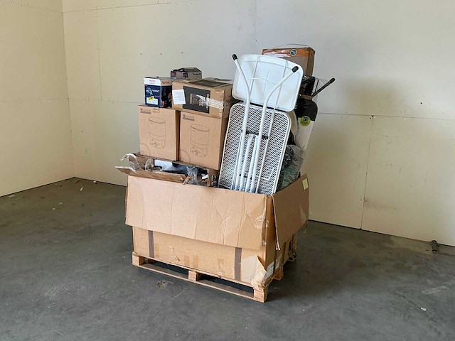 Pallet retourgoederen - afbeelding 1 van  6