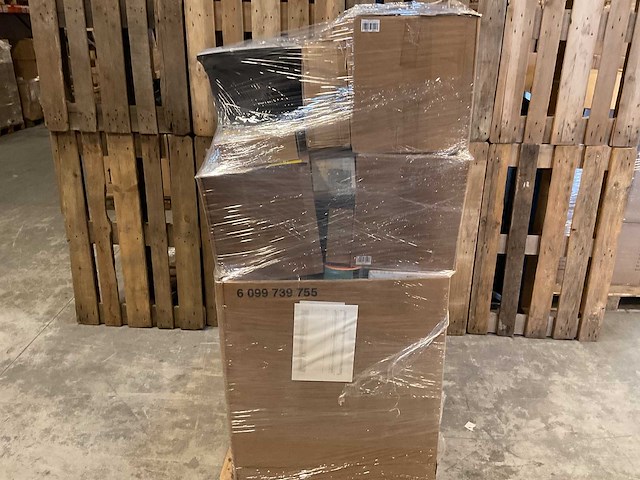 Pallet retourgoederen - afbeelding 1 van  3