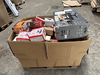Pallet retourgoederen - afbeelding 2 van  17