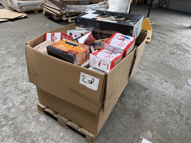 Pallet retourgoederen - afbeelding 11 van  17