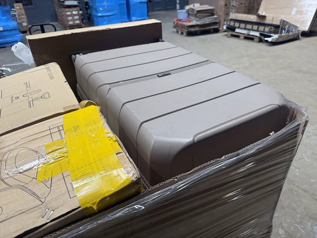 Pallet retourgoederen - afbeelding 3 van  11