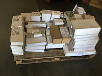 Pallet sanitair lampen + douchekoppen - afbeelding 1 van  8