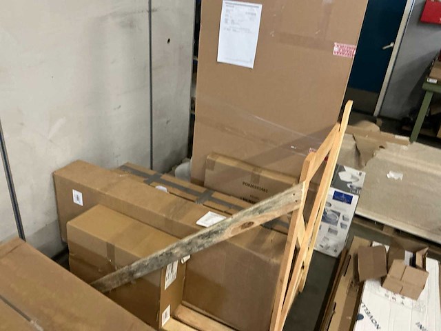 Pallet sanitair & wellness retourgouderen (13x) - afbeelding 13 van  14