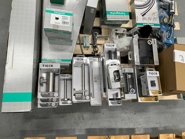 Pallet sanitair & wellnessaccesoires - afbeelding 6 van  8