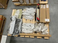 Pallet sanitair & wellnessaccesoires - afbeelding 1 van  5