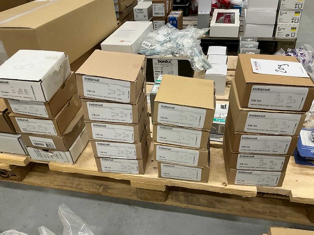 Pallet sanitair & wellnessaccesoires - afbeelding 2 van  10