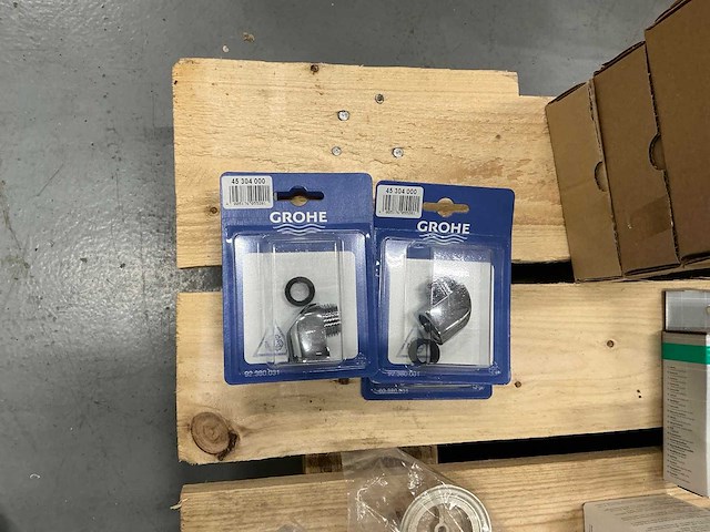 Pallet sanitair & wellnessaccesoires - afbeelding 3 van  10