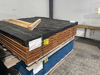 Pallet schuttingdelen bruin gecoat 180x180cm (8x) - afbeelding 1 van  3