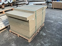 Pallet spaanplaten - afbeelding 1 van  2