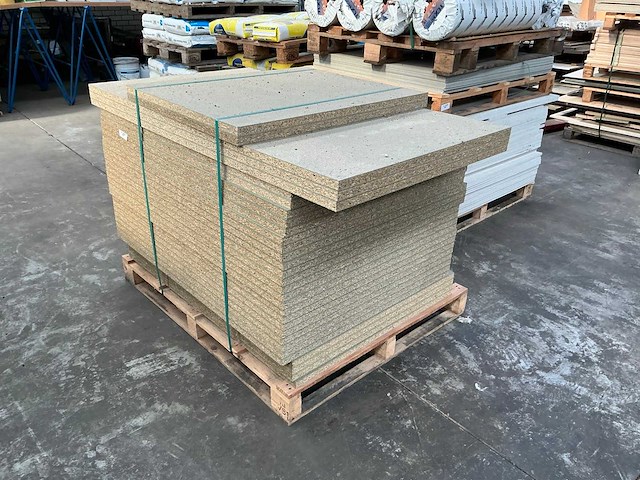 Pallet spaanplaten - afbeelding 2 van  2