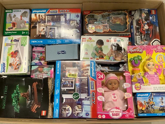 Pallet speelgoed o.a playmobil, lego en bayer - afbeelding 1 van  11