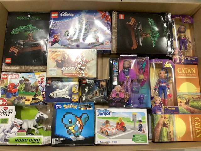 Pallet speelgoed o.a playmobil, lego en pokemon - afbeelding 1 van  10