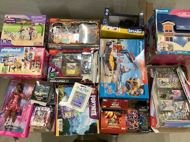 Pallet speelgoed o.a playmobil, lego en pokemon - afbeelding 1 van  10