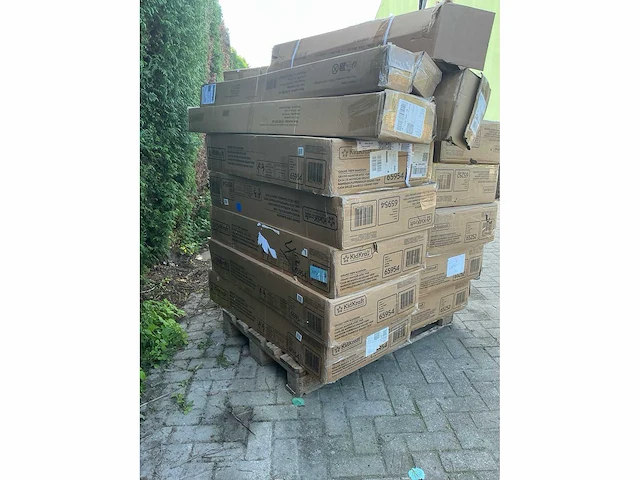 Pallet | speelhuizen / parasols / terrasset - afbeelding 14 van  14