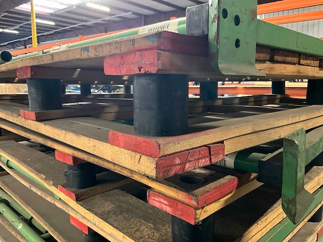 Pallet stapeljuk (16x) - afbeelding 3 van  4