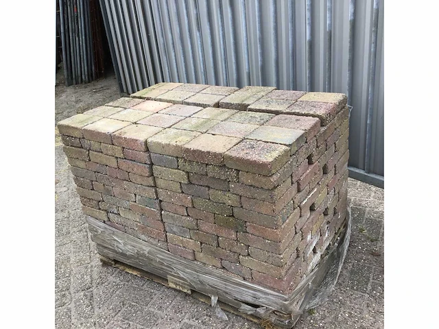 Pallet stenen & bakstenen - afbeelding 1 van  2