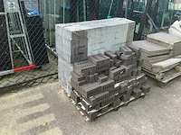 Pallet stenen,grind & bakstenen (8x) - afbeelding 9 van  14