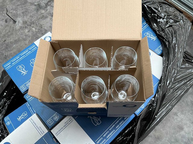 Pallet stölzle kristalwijnglazen - afbeelding 4 van  6