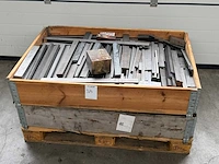 Pallet strip/plat massief materiaal