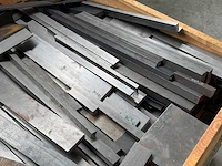 Pallet strip/plat massief materiaal - afbeelding 2 van  4
