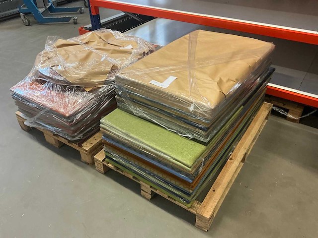 Pallet tapijt panelen (2x) - afbeelding 1 van  6