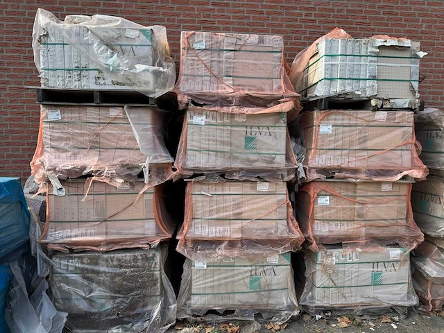 Pallet tegels (11x) - afbeelding 1 van  8