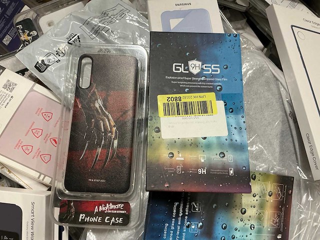 Pallet telefoon-accessoires - afbeelding 8 van  9