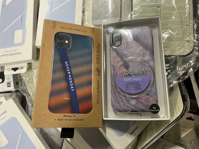 Pallet telefoon-accessoires - afbeelding 2 van  4
