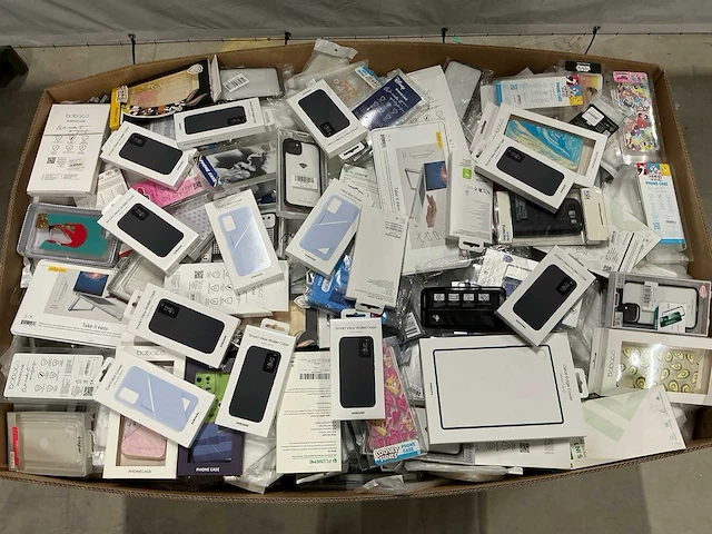 Pallet telefoon-accessoires - afbeelding 1 van  5