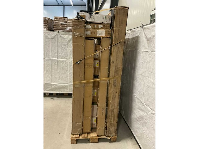 Pallet televisies retourgoederen - 10 items - afbeelding 4 van  10