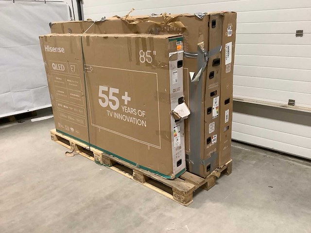 Pallet televisies retourgoederen - 3 items - afbeelding 1 van  7