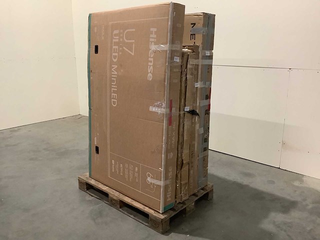 Pallet televisies retourgoederen - 4 items - afbeelding 1 van  7