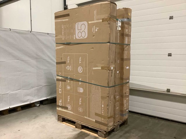 Pallet televisies retourgoederen - 4 items - afbeelding 1 van  7