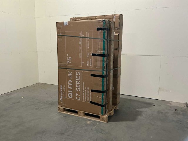 Pallet televisies retourgoederen - 4 items - afbeelding 1 van  8