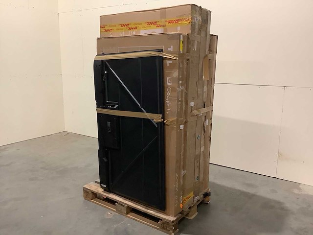 Pallet televisies retourgoederen - 5 items - afbeelding 1 van  7