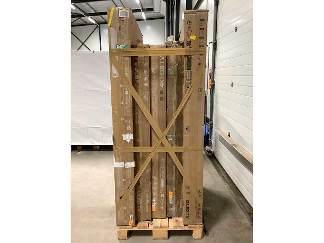 Pallet televisies retourgoederen - 5 items - afbeelding 3 van  8