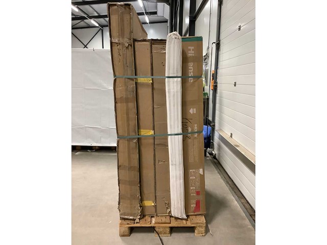 Pallet televisies retourgoederen - 5 items - afbeelding 3 van  8