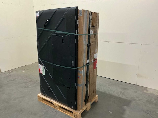 Pallet televisies retourgoederen - 5 items - afbeelding 1 van  8